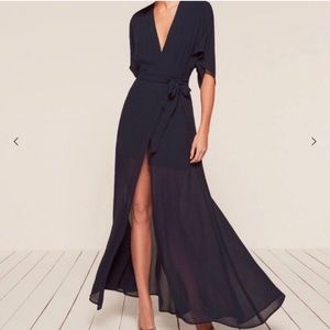 Reformation- Winslow Maxi Dress in Navy